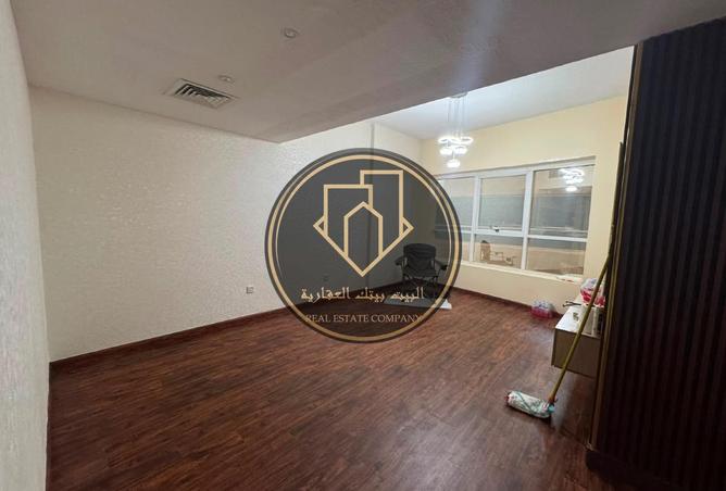 127918721 - Property Main Image