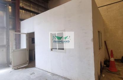 Warehouse - Studio for rent in Al Qusais Industrial Area - Al Qusais - Dubai