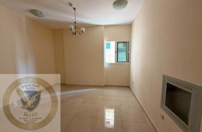 Apartment - 1 Bedroom - 1 Bathroom for rent in Al Majaz 3 - Al Majaz - Sharjah Apartment - 1 Bedroom - 1 Bathroom for rent in Al Majaz 3 - Al Majaz - Sharjah