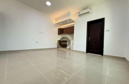Apartment - Studio - 1 Bathroom for rent in Al Mushrif - Abu Dhabi