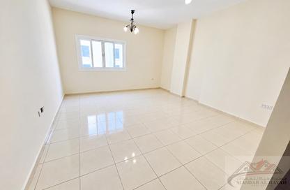 Apartment - 1 - 2 for rent in Muweileh Community - Muwaileh Commercial - Sharjah