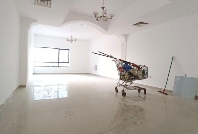 70278083 - Property Image 2