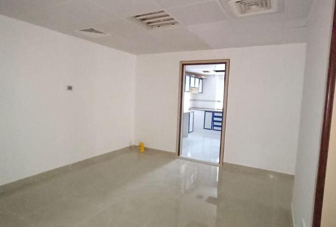 70278083 - Property Image 3