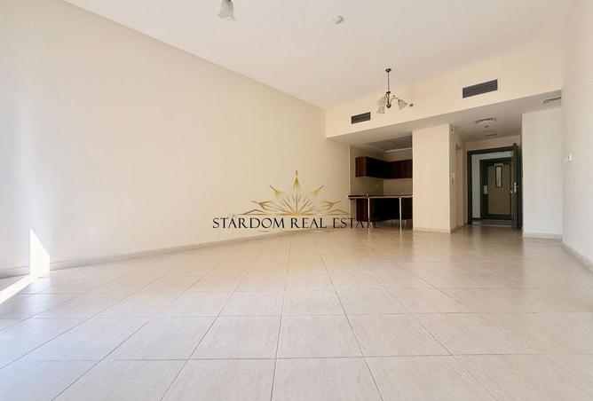 135180403 - Property Main Image