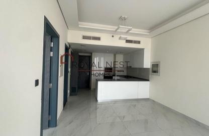 Apartment - 1 - 2 for rent in Samana Golf Avenue - Dubai Studio City - Dubai