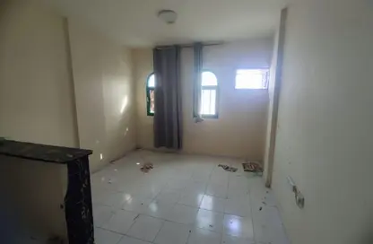 Apartment - Studio - 1 Bathroom for rent in Al Butina 9 Building - Al Butina - Sharjah
