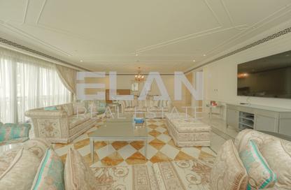 Apartment - 3 Bedrooms - 4 Bathrooms for rent in Palazzo Versace - Culture Village - Dubai