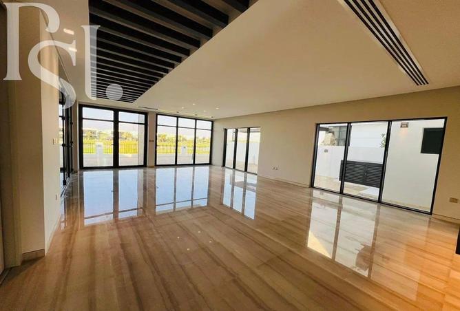 114602864 - Property Image 3