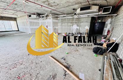 Warehouse - Studio - 5 Bathrooms for rent in Al Sajaa Industrial - Al Sajaa - Sharjah