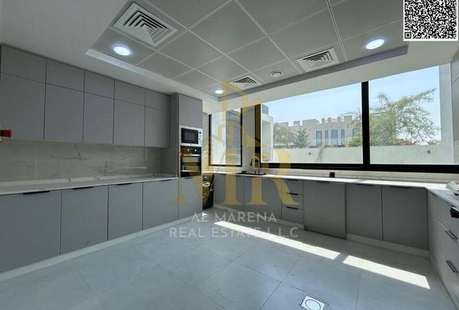 79843077 - Property Image 3