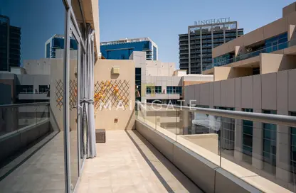 Apartment - 1 Bedroom - 2 Bathrooms for rent in Bay Square Building 6 - Bay Square - Business Bay - Dubai