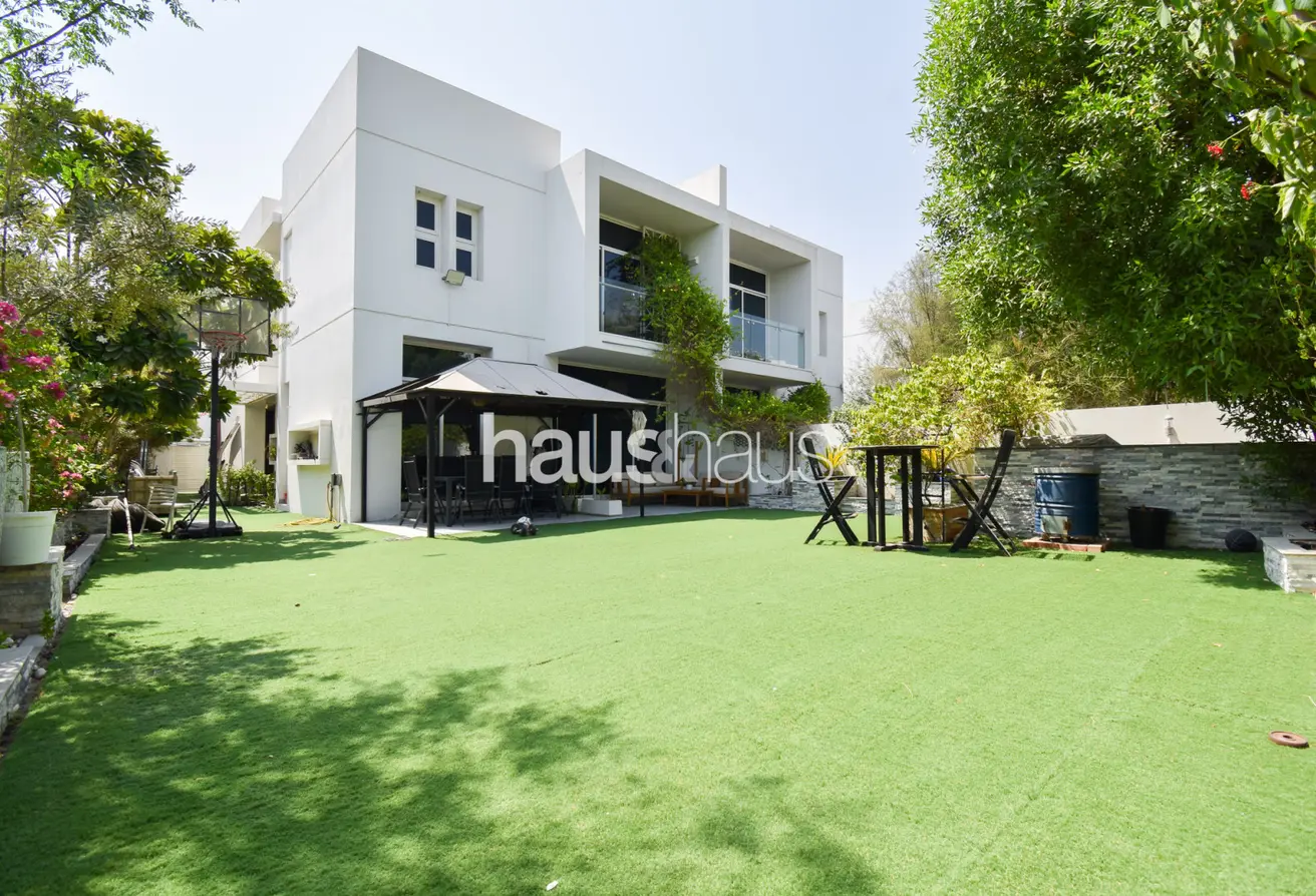 153730295 - Property Main Image