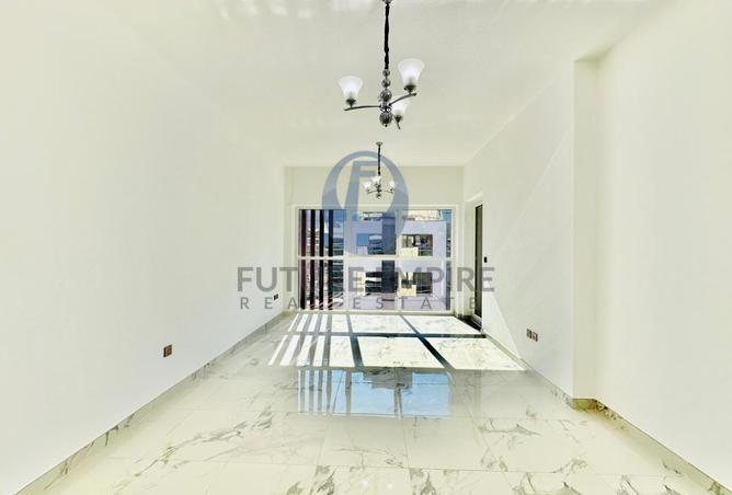 62063367 - Property Image 2