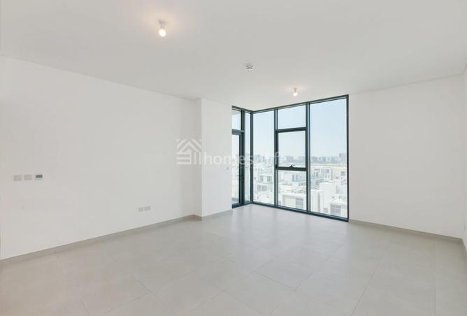 84073618 - Property Image 3