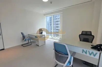 مركز أعمال - استوديو للايجار في برج بورلينجتون - الخليج التجاري - دبي