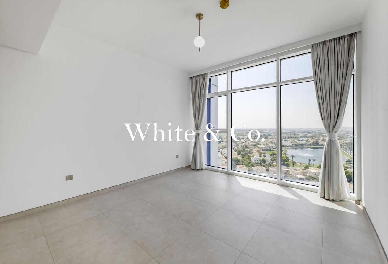 Luxurious Apartment | Sea View | Vacant photo 6