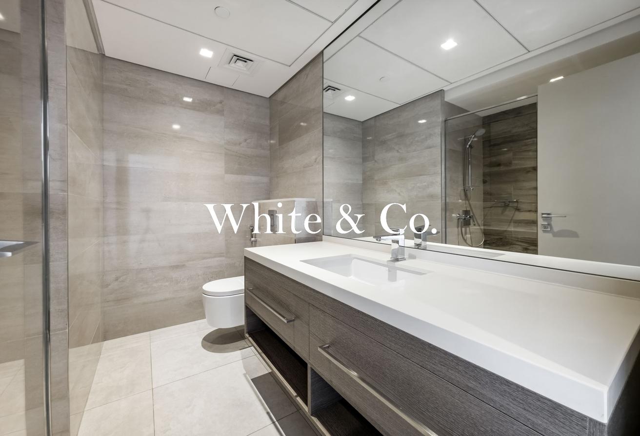 Luxurious Apartment | Sea View | Vacant photo 19