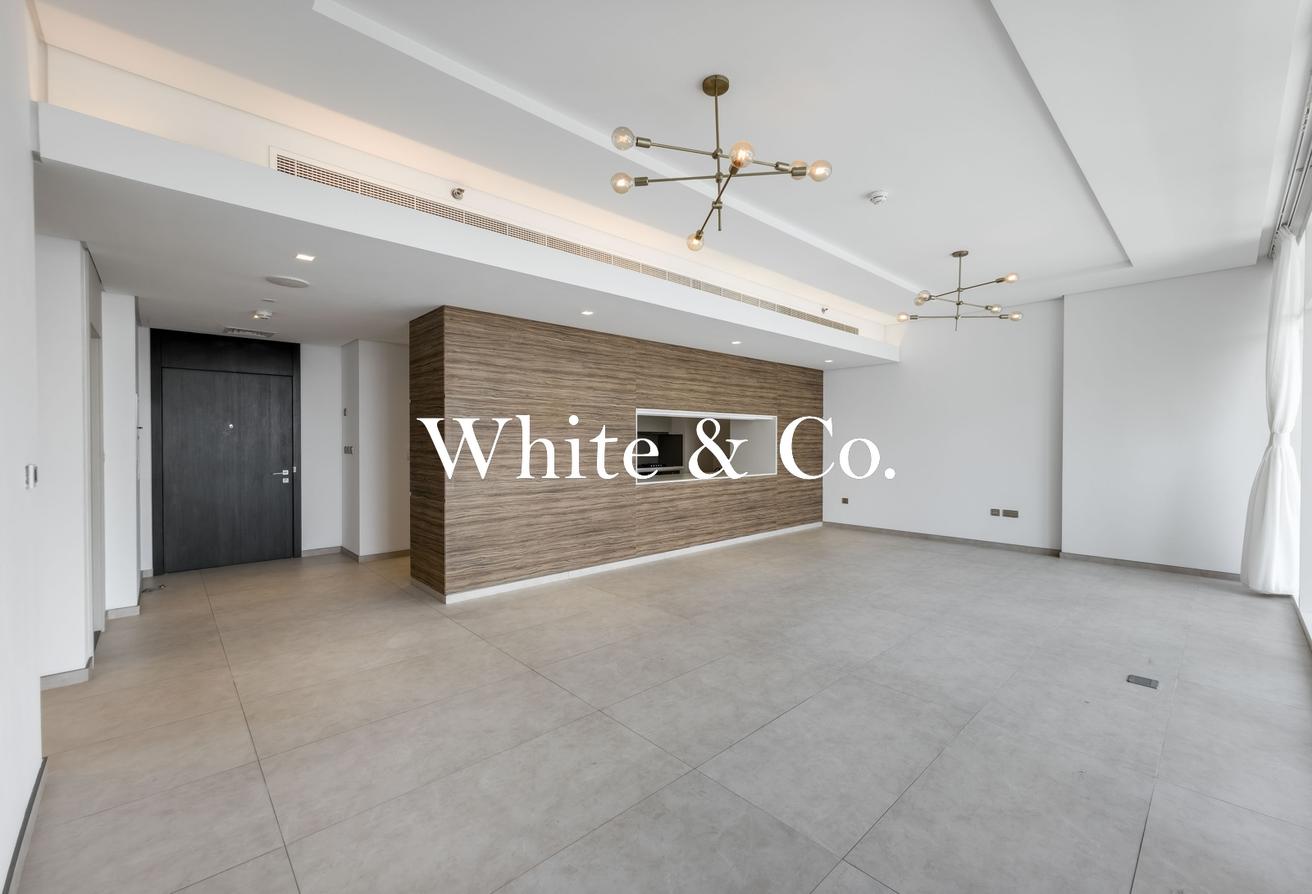 Luxurious Apartment | Sea View | Vacant photo 4