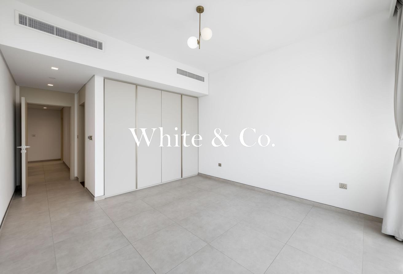 Luxurious Apartment | Sea View | Vacant photo 8