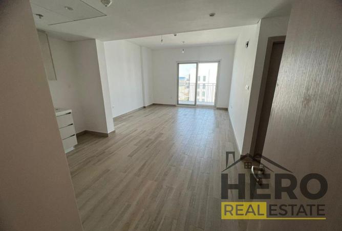 100825674 - Property Image 2