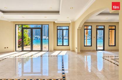 Villa - 5 - 6 for rent in Garden Homes Frond A - Garden Homes - Palm Jumeirah - Dubai Villa - 5 - 6 for rent in Garden Homes Frond A - Garden Homes - Palm Jumeirah - Dubai