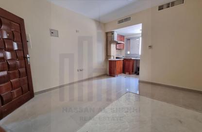Apartment - Studio - 1 Bathroom for rent in Muwailih Building - Muwaileh - Sharjah Apartment - Studio - 1 Bathroom for rent in Muwailih Building - Muwaileh - Sharjah