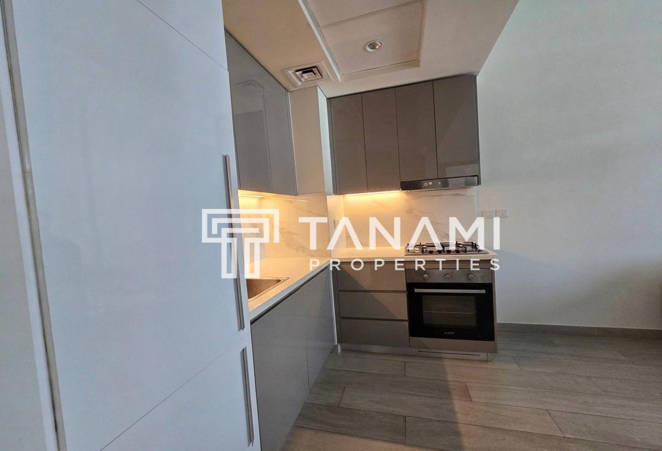 Spacious Layout | Pool View | Prime Location photo 6