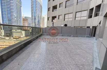Apartment - 3 Bedrooms - 4 Bathrooms for rent in Al Shafar Tower - Barsha Heights (Tecom) - Dubai
