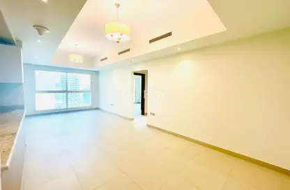 شقة - 2 غرف نوم - 2 حمامات للايجار في دون ريزيدنسي - ديستريكت 17 - قرية جميرا الدائرية - دبي