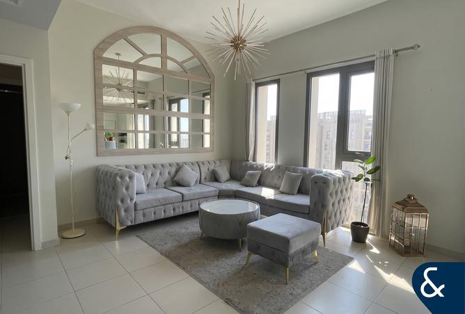 4-bed penthouse · Furnished · Upgraded