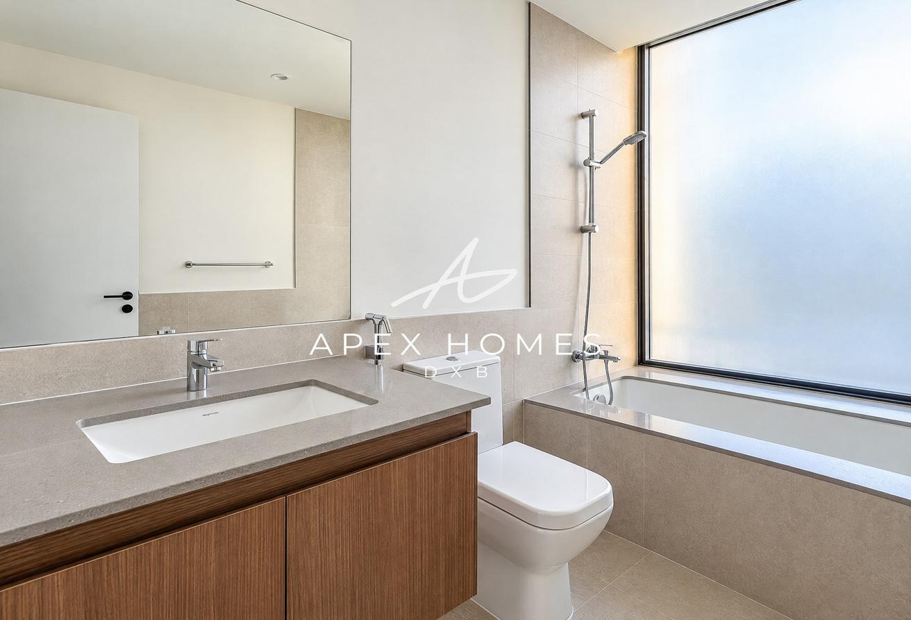 END CORNER UNIT | VACANT | SINGLE ROW | SPACIOUS photo 30