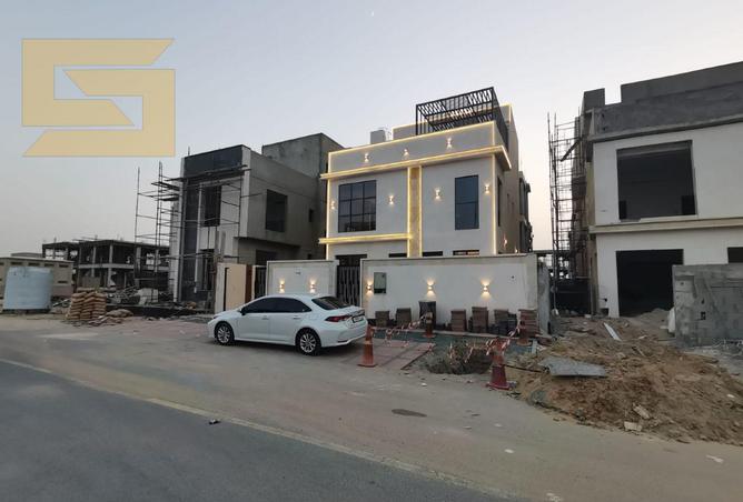 118142437 - Property Image 2