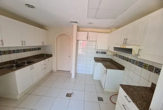 145998086 - Property Image 3