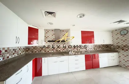 فيلا - 4 غرف نوم - 3 حمامات للايجار في الينابيع 2 - الينابيع - دبي