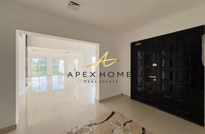 Villa - 4 Bedrooms - 3 Bathrooms for rent in Springs 2 - The Springs - Dubai