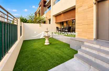 Villa - 4 - 6 for sale in Divine homes - District 14 - Jumeirah Village Circle - Dubai