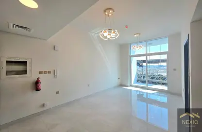 شقة - غرفة نوم - 2 حمامات للايجار في سكايز من دانوب - ارجان - دبي شقة - غرفة نوم - 2 حمامات للايجار في سكايز من دانوب - ارجان - دبي