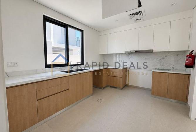 110951801 - Property Image 2