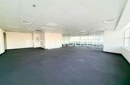 Office Space - Studio - 1 for rent in Mazaya Business Avenue BB2 - Mazaya Business Avenue - Jumeirah Lake Towers - Dubai