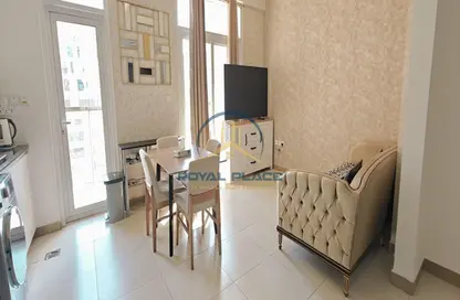 شقة - 2 غرف نوم - 2 حمامات للايجار في بوابة بن غاطي - الجداف - دبي