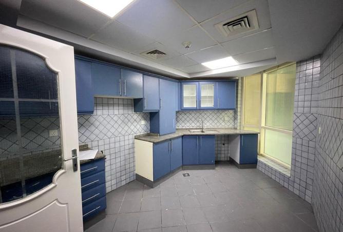 54446819 - Property Image 2