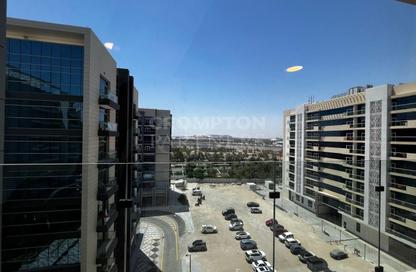Apartment - 2 Bedrooms - 3 Bathrooms for rent in Al Raha Beach - Abu Dhabi