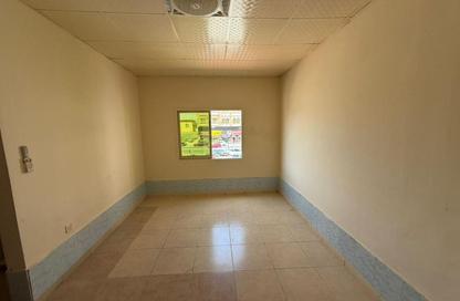 Apartment - Studio - 1 Bathroom for rent in Al Mowaihat 3 - Al Mowaihat - Ajman