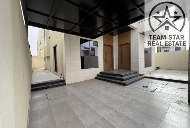 112836394 - Property Image 2