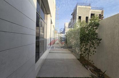 Villa - 4 Bedrooms - 5 Bathrooms for rent in Hoshi - Al Badie - Sharjah
