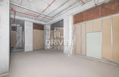 Retail - Studio for rent in Wadima Plaza - Deira Enrichment Project - Deira - Dubai