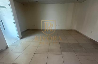 Office Space - Studio - 1 Bathroom for rent in Al Garhoud - Dubai