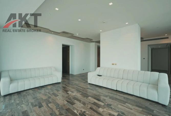 128352890 - Property Image 3