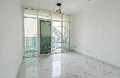 Apartment - 3 Bedrooms - 2 Bathrooms for rent in Oasis Tower - Al Rashidiya 1 - Al Rashidiya - Ajman Apartment - 3 Bedrooms - 2 Bathrooms for rent in Oasis Tower - Al Rashidiya 1 - Al Rashidiya - Ajman