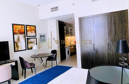Apartment - Studio - 1 for rent in Golf Veduta A - Golf Veduta - Golf Town - Damac Hills - Dubai